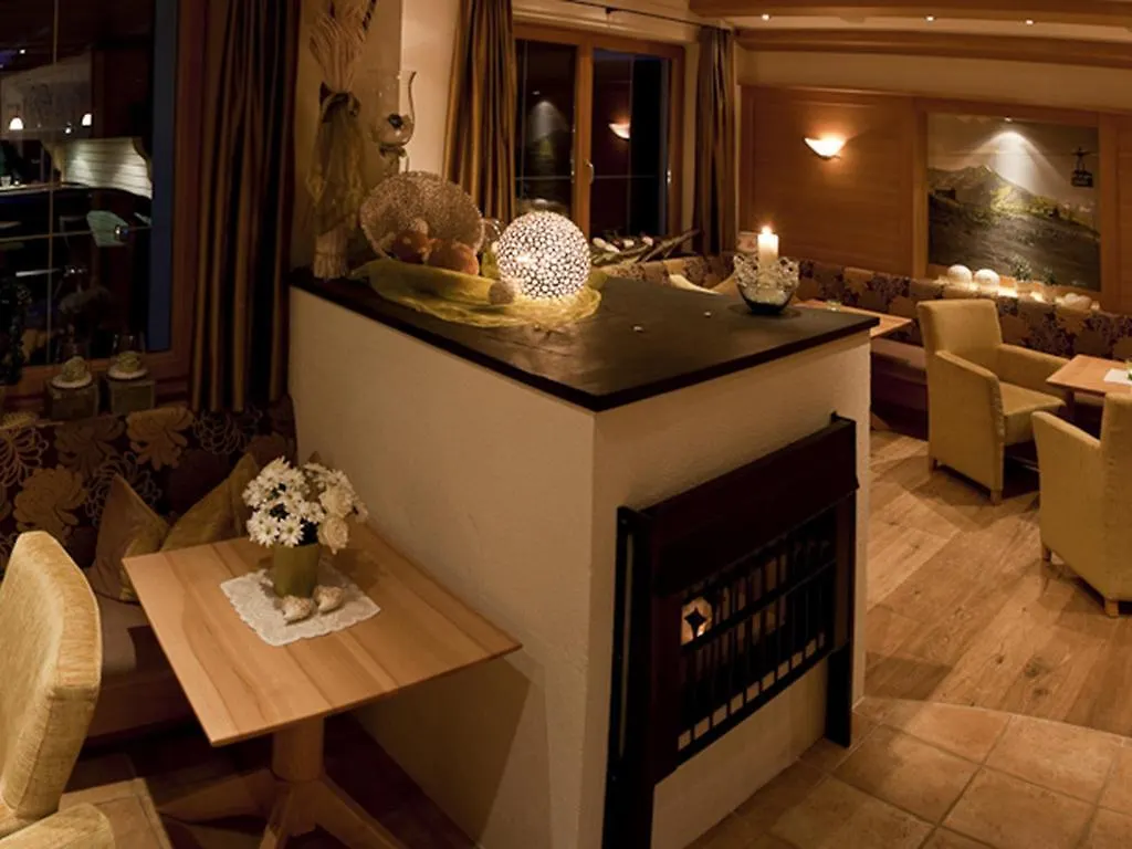 Hotel Garni Angela Ischgl