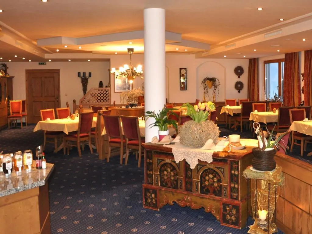 Hotel Garni Angela Ischgl